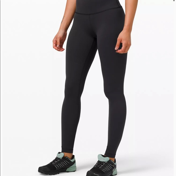 Like New Wunder Under High rise! Black size 4 - Picture 1 of 4